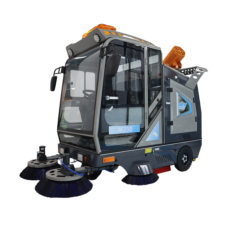 M230 3-Wheel Ride-On Sweeper
